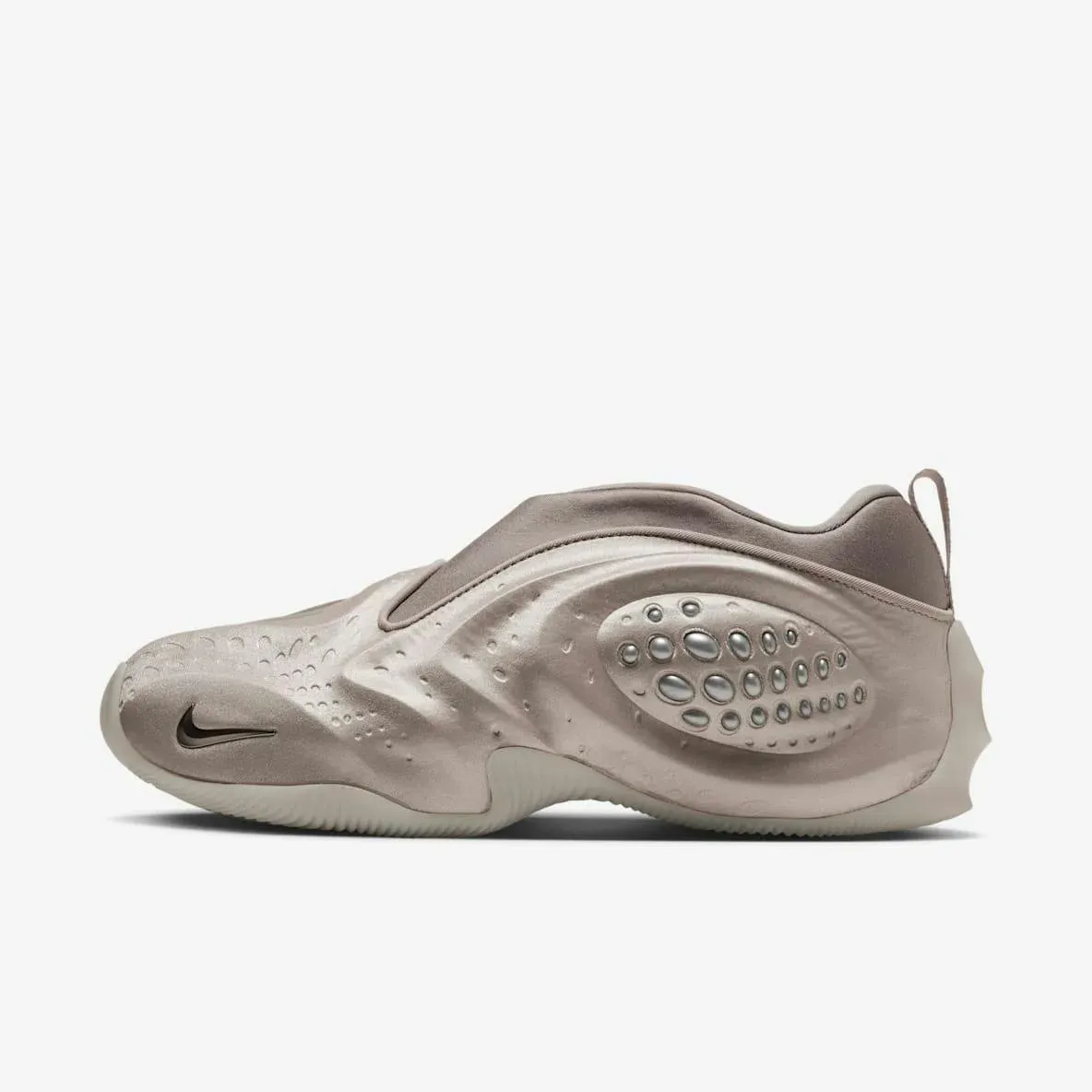 Nike First Sight Shadow v barvi Cream II