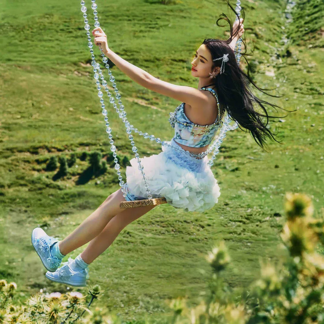 Nike x Susan Fang: kolekcija, kjer športna moč zacveti v poezijo narave