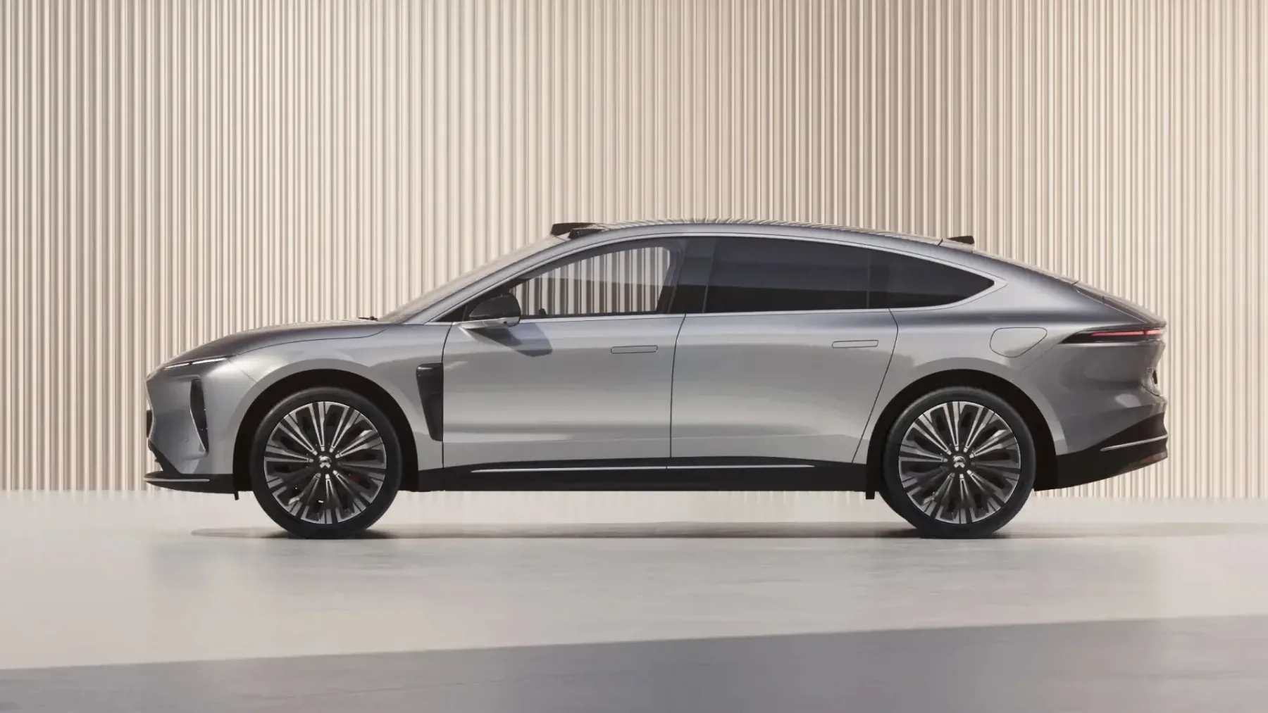 NIO ET9: prvi žebelj v krsti evropske avto industrije – Je ta avtomobil prihodnosti dejansko boljši od nemških velikanov?