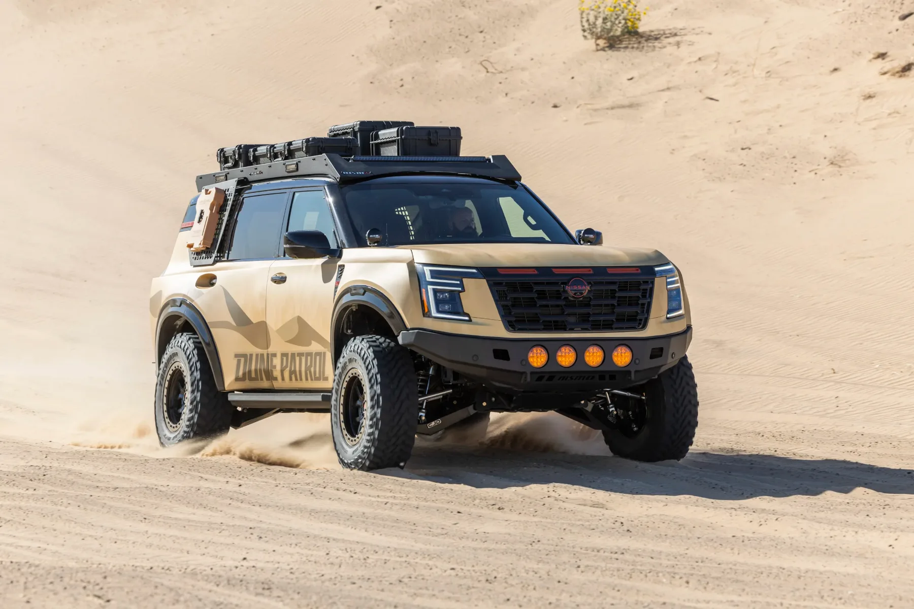 Nissan Armada Dune Patrol: Puščavski tank z NISMO srcem, ki bi z veseljem prevozil tudi vašega tastovega karavana