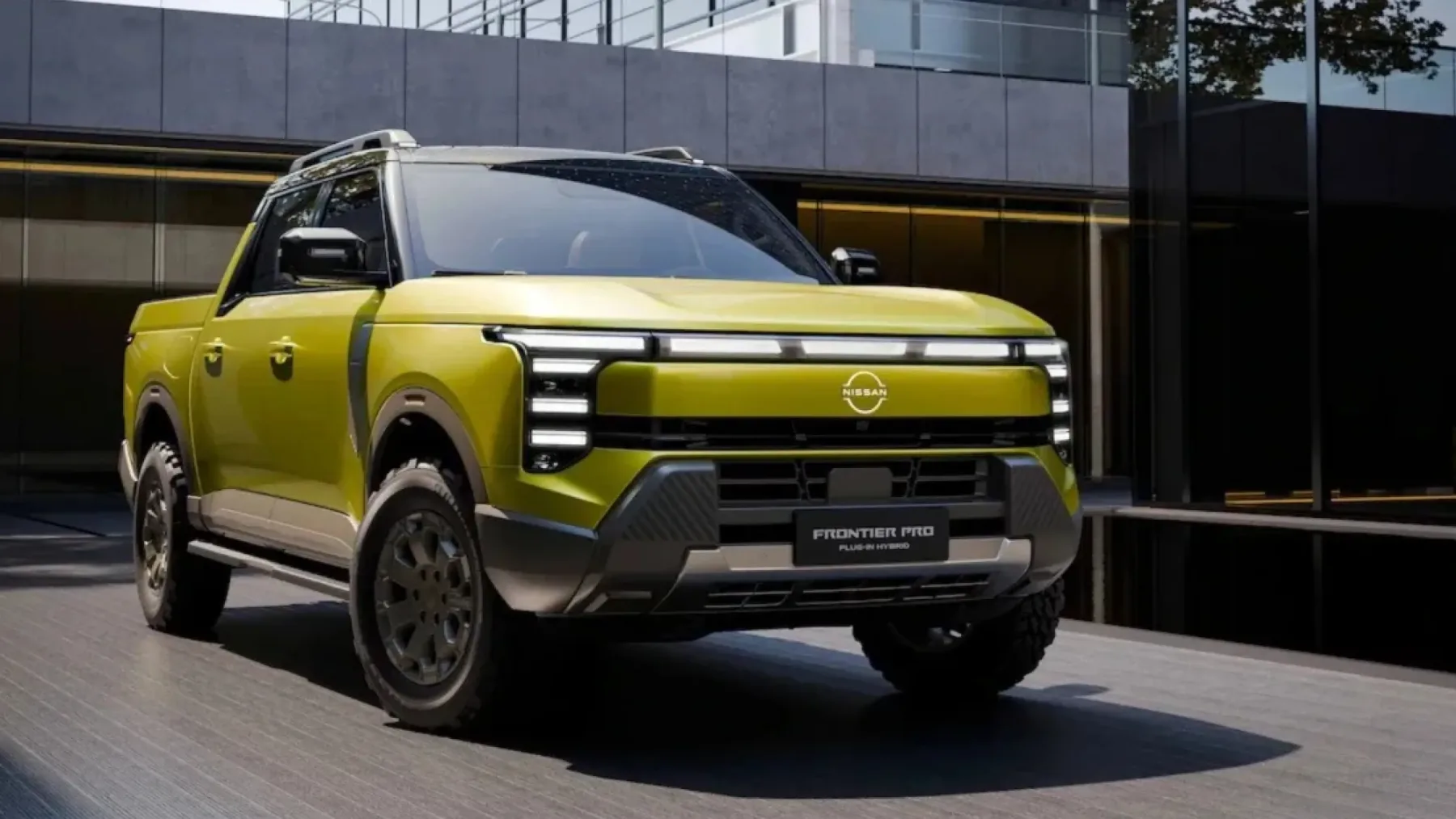 Nissan Frontier Pro: Priključno-hibridni poltovornjak z več kot 400 KM
