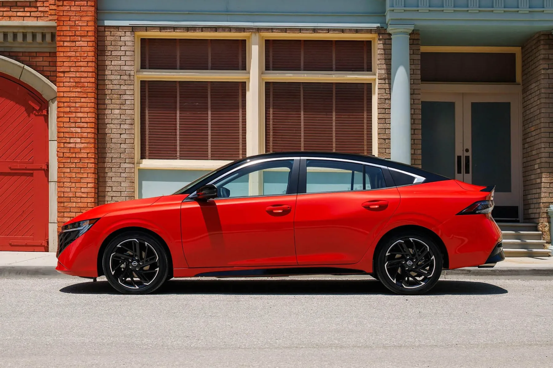 Nissan Sentra 2026 – ameriški bestseller, ki ga Evropa nikoli ni dobila