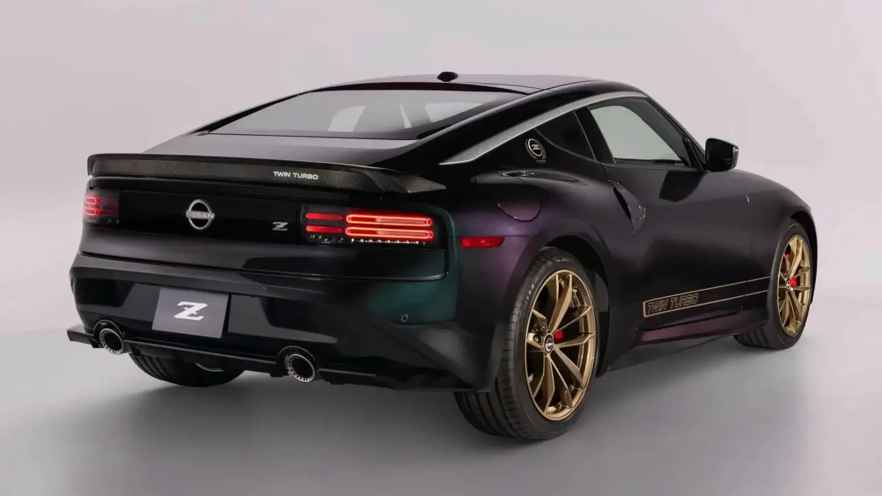 Nissan Z 2026 Heritage Edition: Midnight Purple se vrača v slogu!