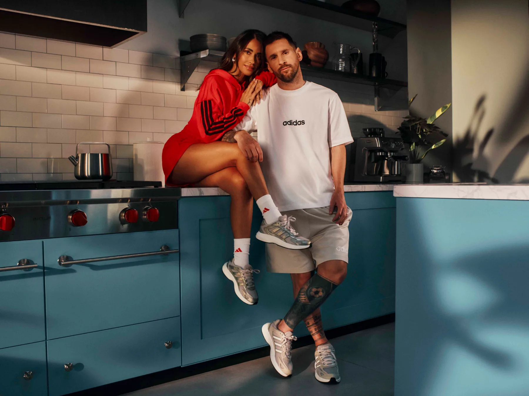 Nogometni bog Messi in njegova muza prvič skupaj v adidas kampanji!