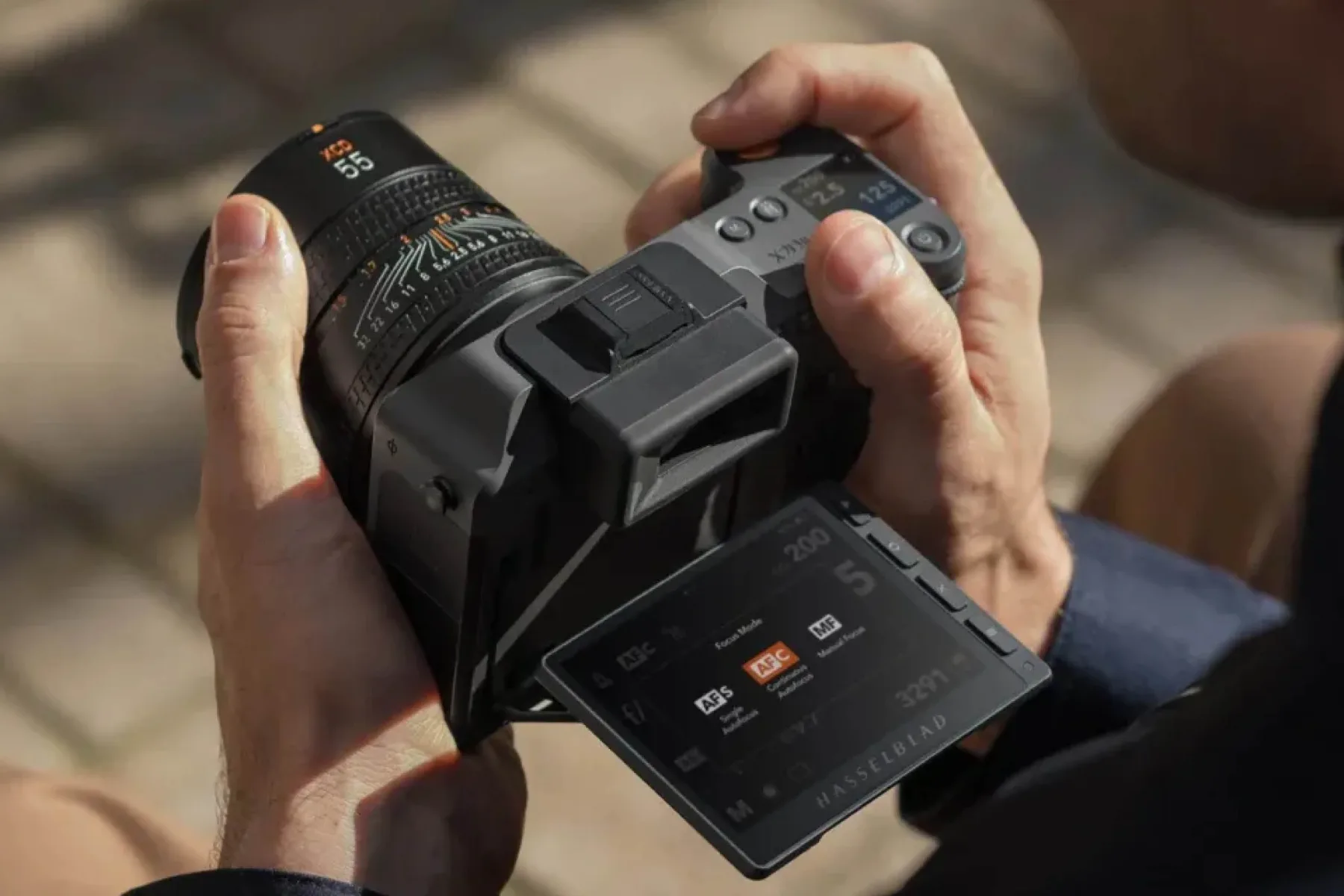 Noro dobra foto kamera: Hasselblad X2D II 100C – lunarna legenda, ki se je naučila HDR trikov