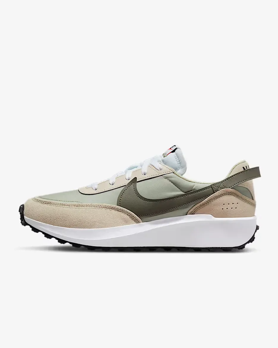 Noro moden Nike Waffle Debut: najboljša ponudba 50 evrov – 40% popusta za superge leta 2025