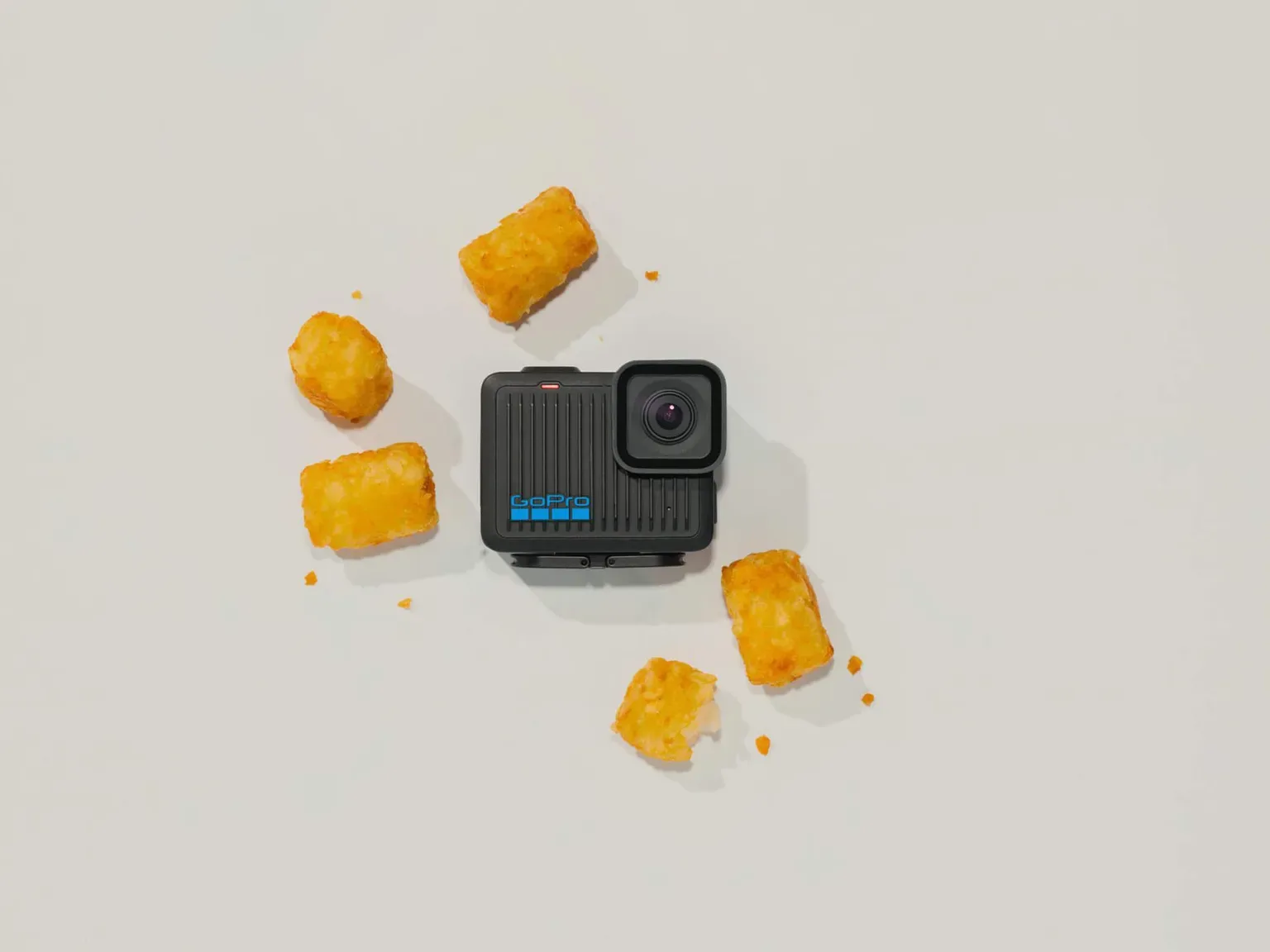 Nova GoPro Hero 13 Black in mini Hero: Nova akcijska kamera z magnetnim polnjenjem in ultra širokimi lečami