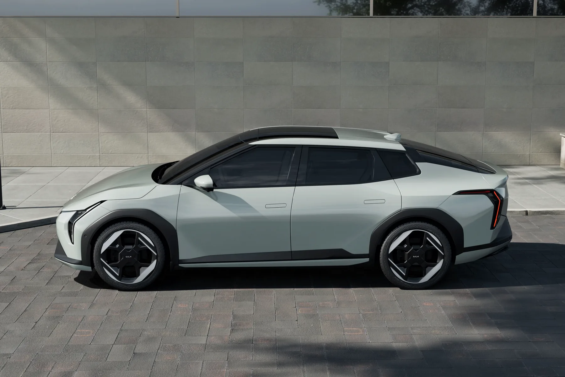 Nova Kia EV4: prihodnost je tu in ne – ni še en navaden SUV – to je nekoliko posebna – Kia EV4