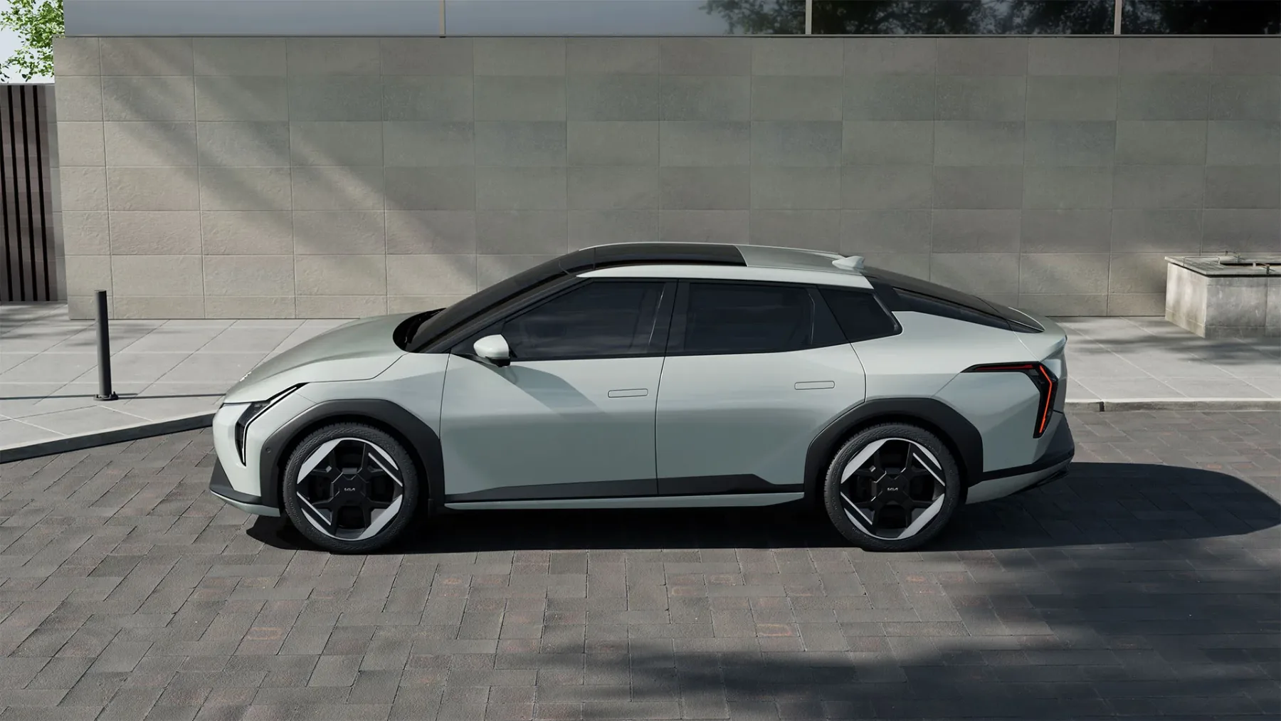 Nova Kia EV4: prihodnost je tu in ne – ni še en navaden SUV – to je nekoliko posebna – Kia EV4