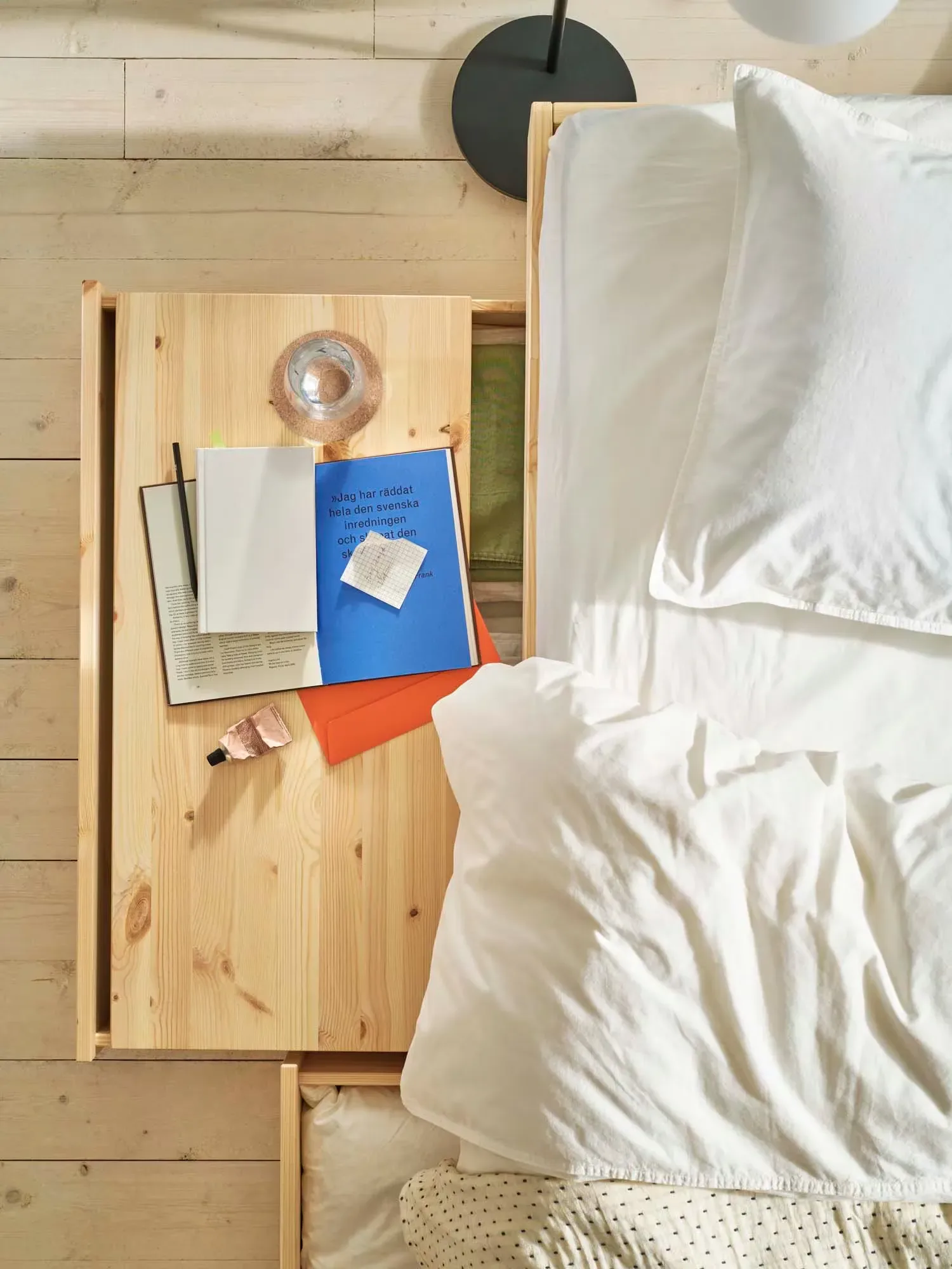 Nova serija IKEA GLAMBERGET: Kako skandinavska eleganca in japonska funkcionalnost oblikujeta novo serijo