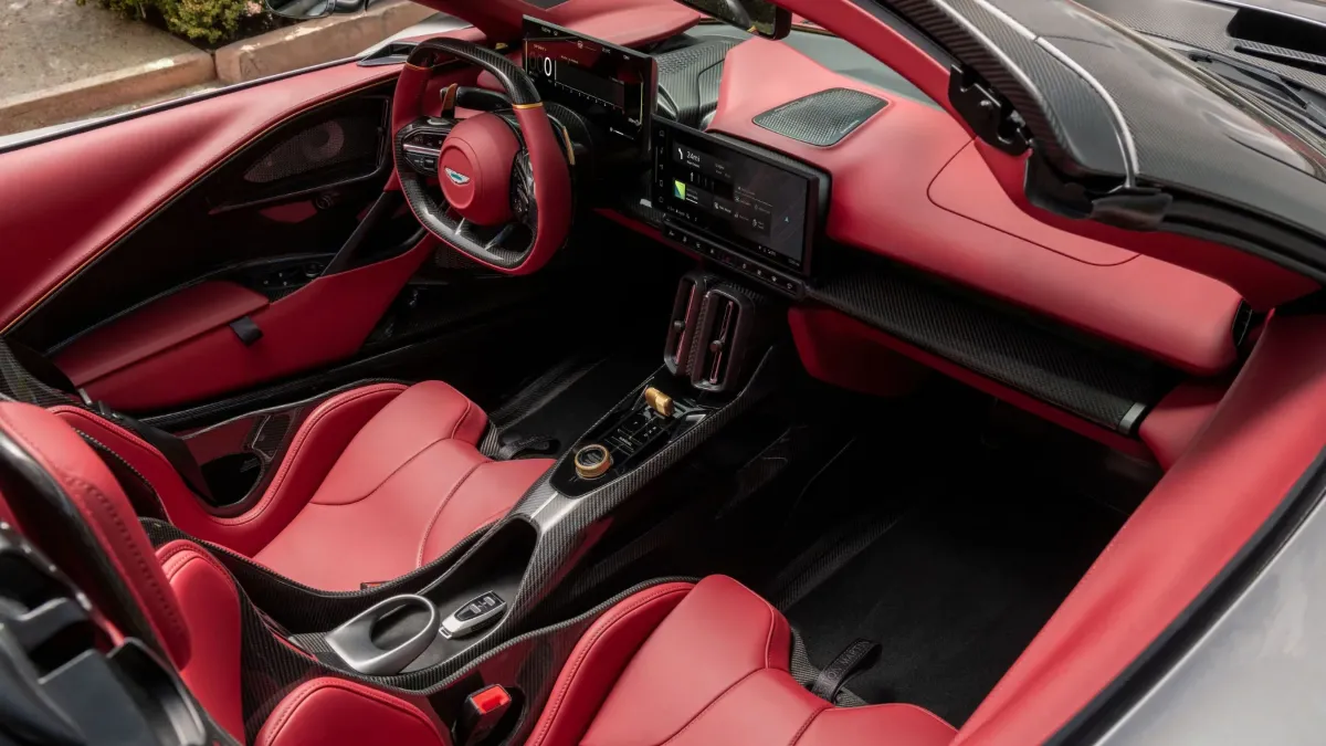 Novi Aston Martin Valhalla Spider: 1.064 konjev in 349 km/h z odprto streho – slika 4