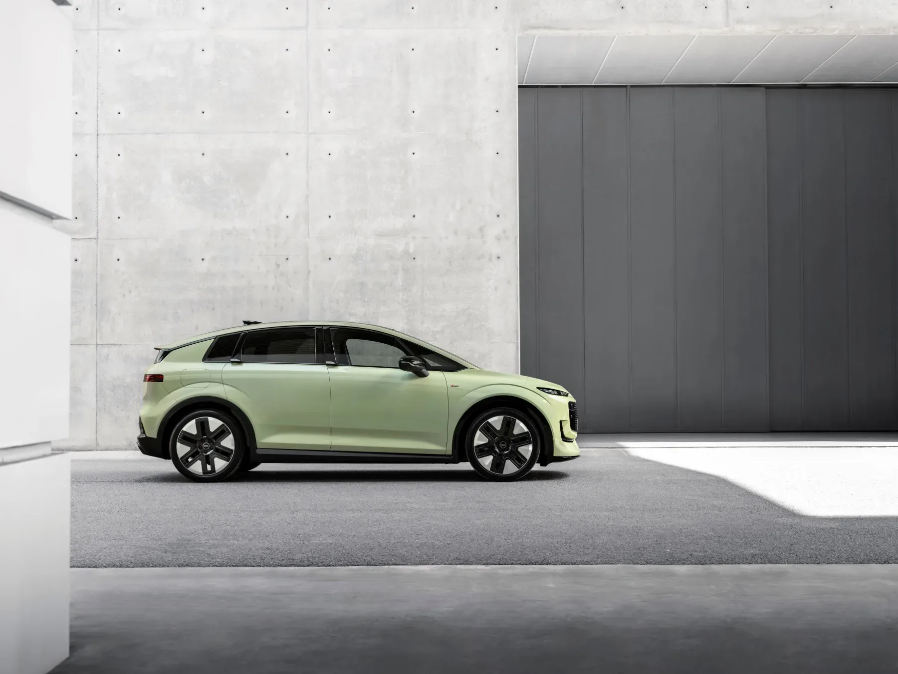 Novi Audi A2 e-tron: Legendarna škatla se vrača kot električni prvak z dosegom 645 kilometrov
