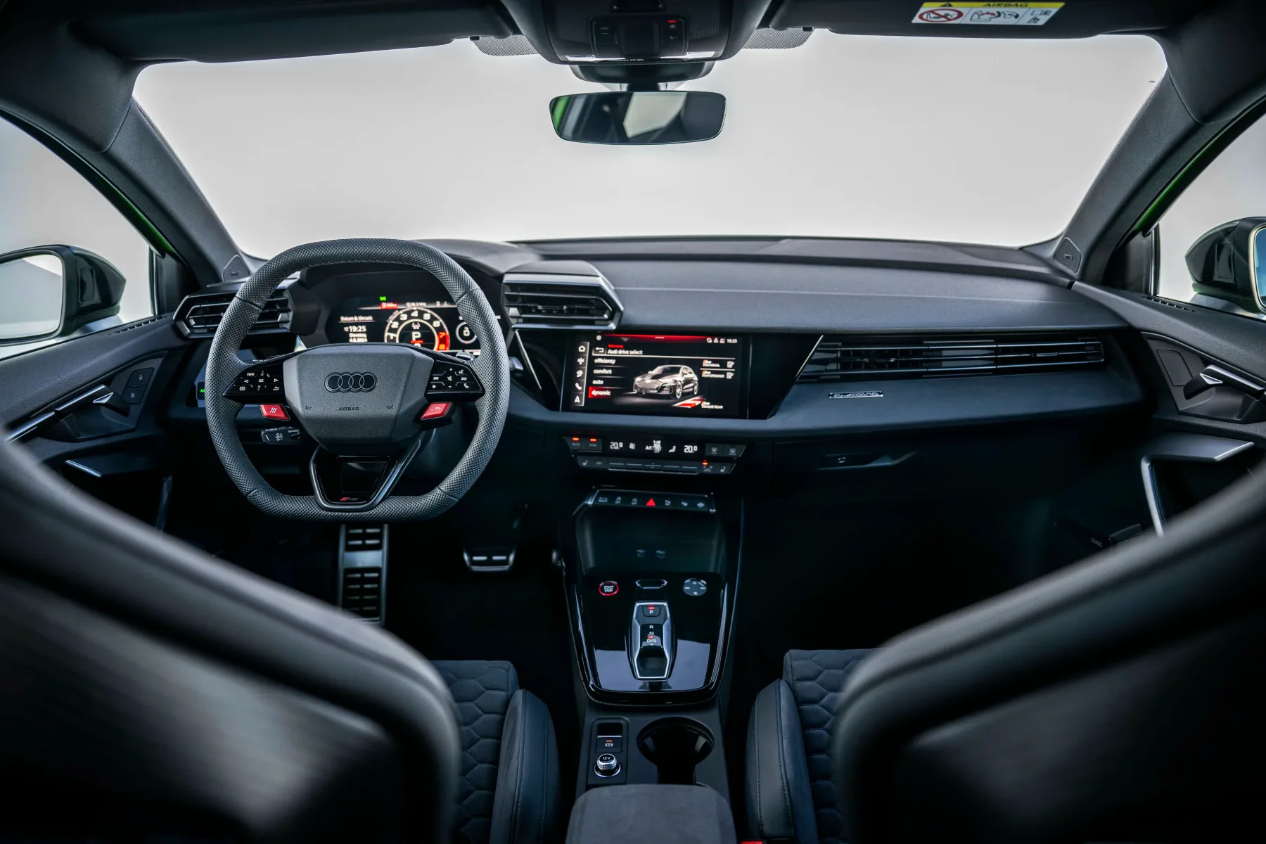 Novi Audi RS 3: Še bolj divji, še bolj drzen
