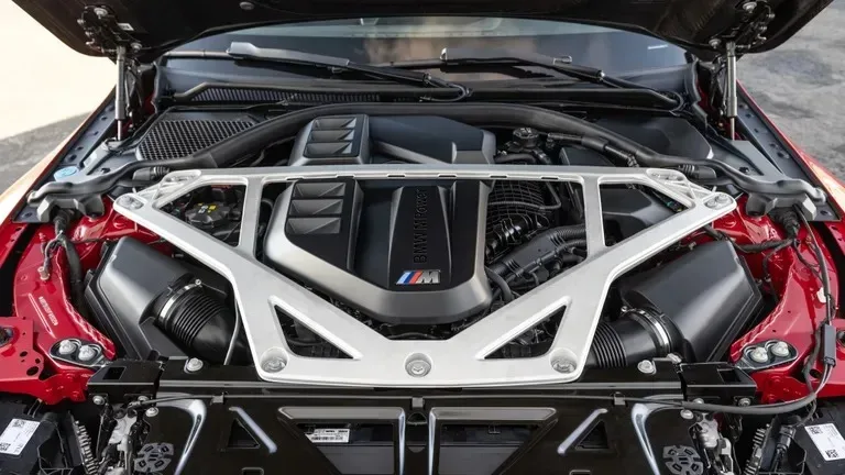 Novi BMW M3 CS Handschalter (2027): Labodji spev z ročnim menjalnikom, ki ga Evropa ne bo videla