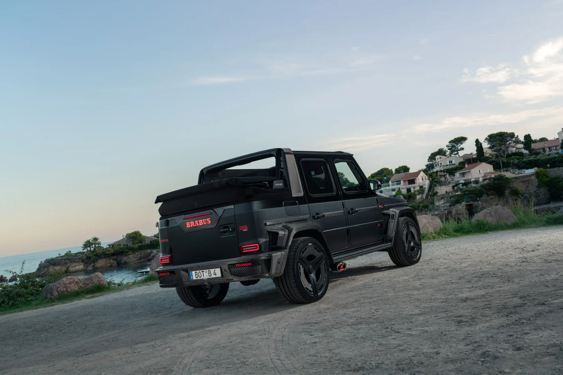 Novi Brabus 900 Rocket Edition Cabrio: Ko nemški tuner iz razreda G naredi 900-konjski kabriolet za milijon evrov