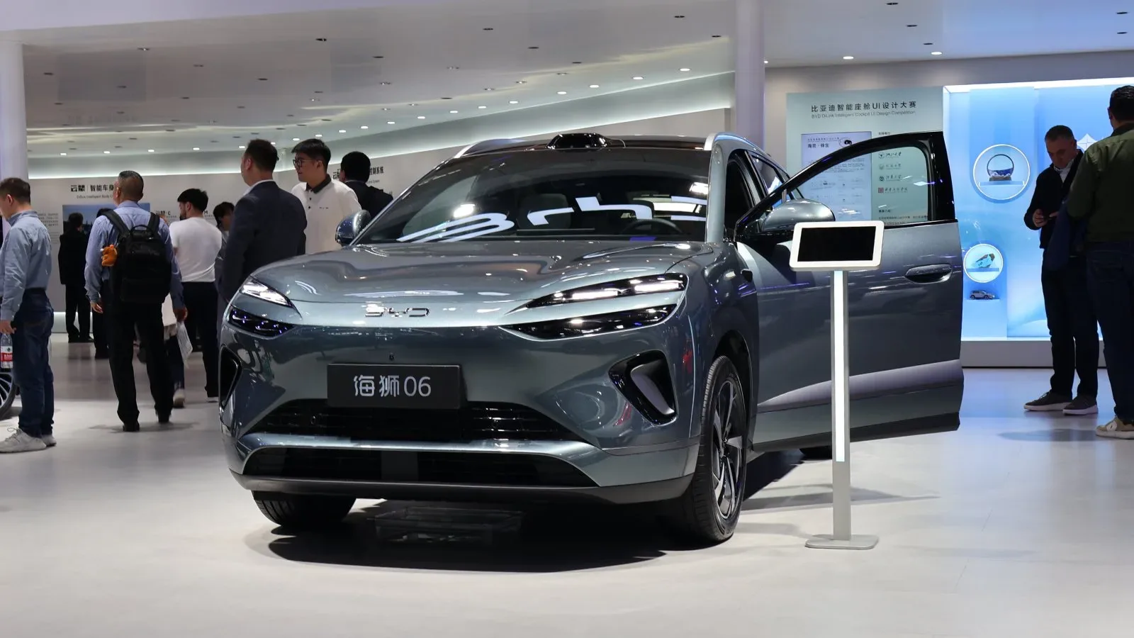 Novi BYD Han in Qin Plus: Kitajski napad na evropsko smetano s 520 kW moči