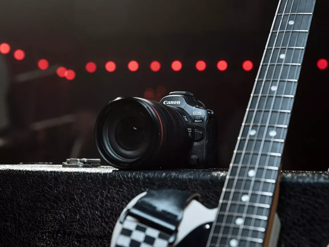Novi Canon EOS R5 Mark II: je novi Kralj brezzrcalnih fotoaparatov
