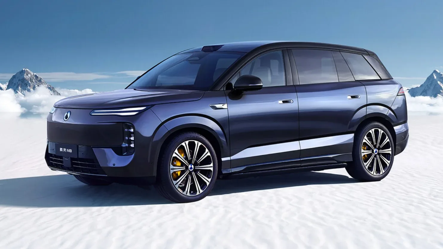 Novi Denza N8: električni SUV z navedenim dosegom do 1.003 km