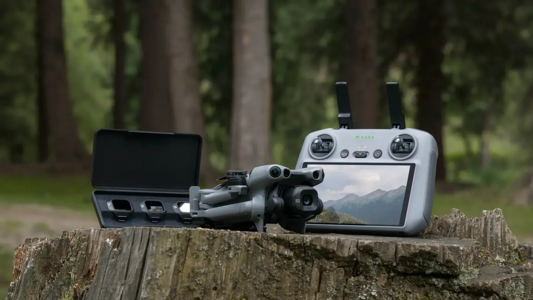 Novi DJI Mini 5 Pro 2025 je mali čudež, ki leti višje od pričakovanj