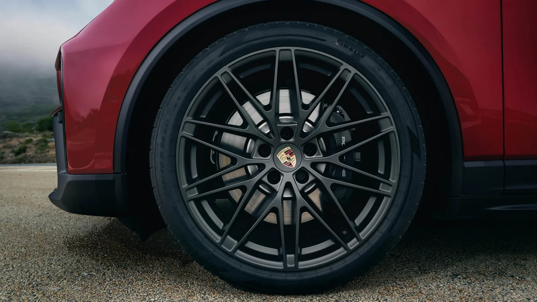 Novi električni Porsche Macan GTS: Brutalna moč in cena, ki te udari kot “turbo”