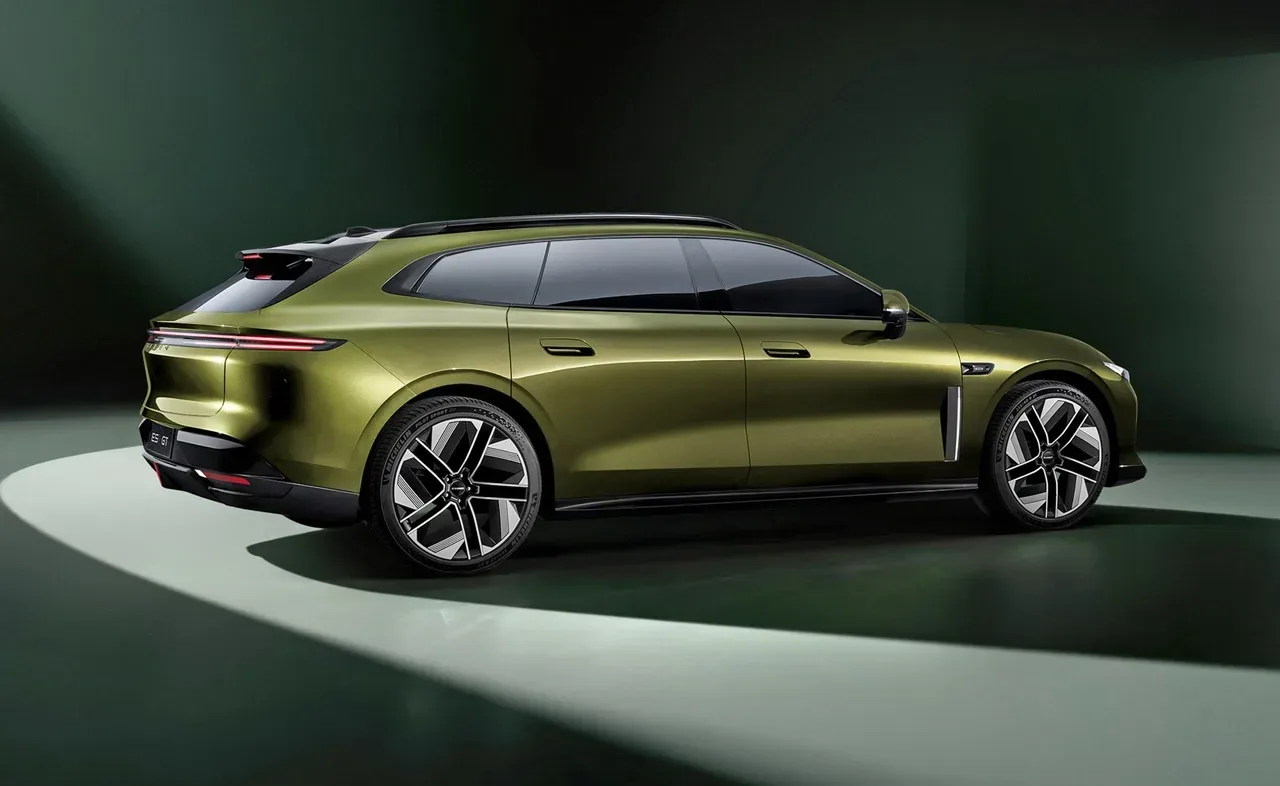 Exlantix v Sloveniji: Cheryjeva premijska znamka bo pripeljala Exlantix ES GT, električni shooting brake
