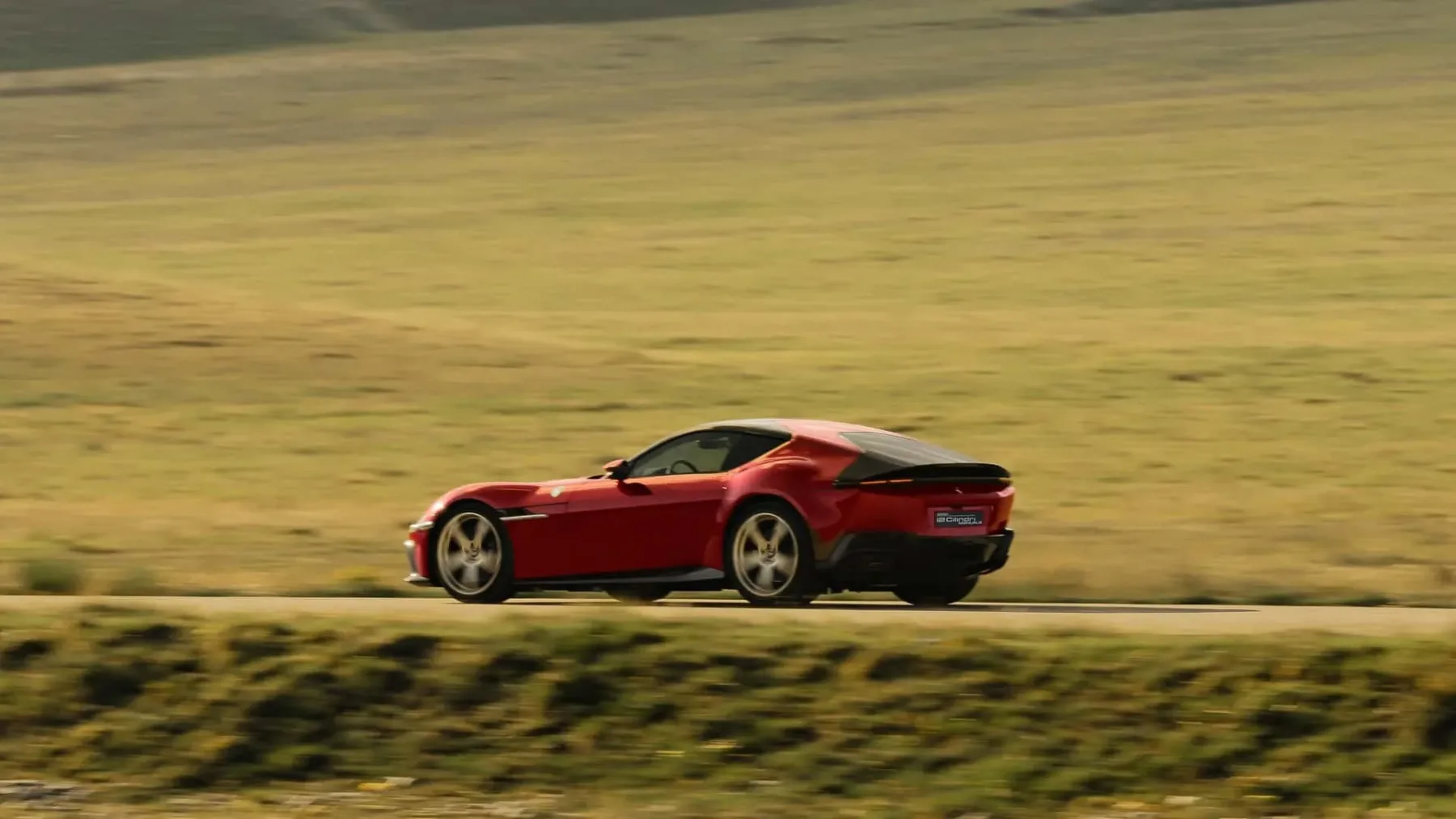 Novi Ferrari 12Cilindri Manuale: Je to najboljši ročni menjalnik na svetu ali le genialna prevara iz Maranella za izbrance?