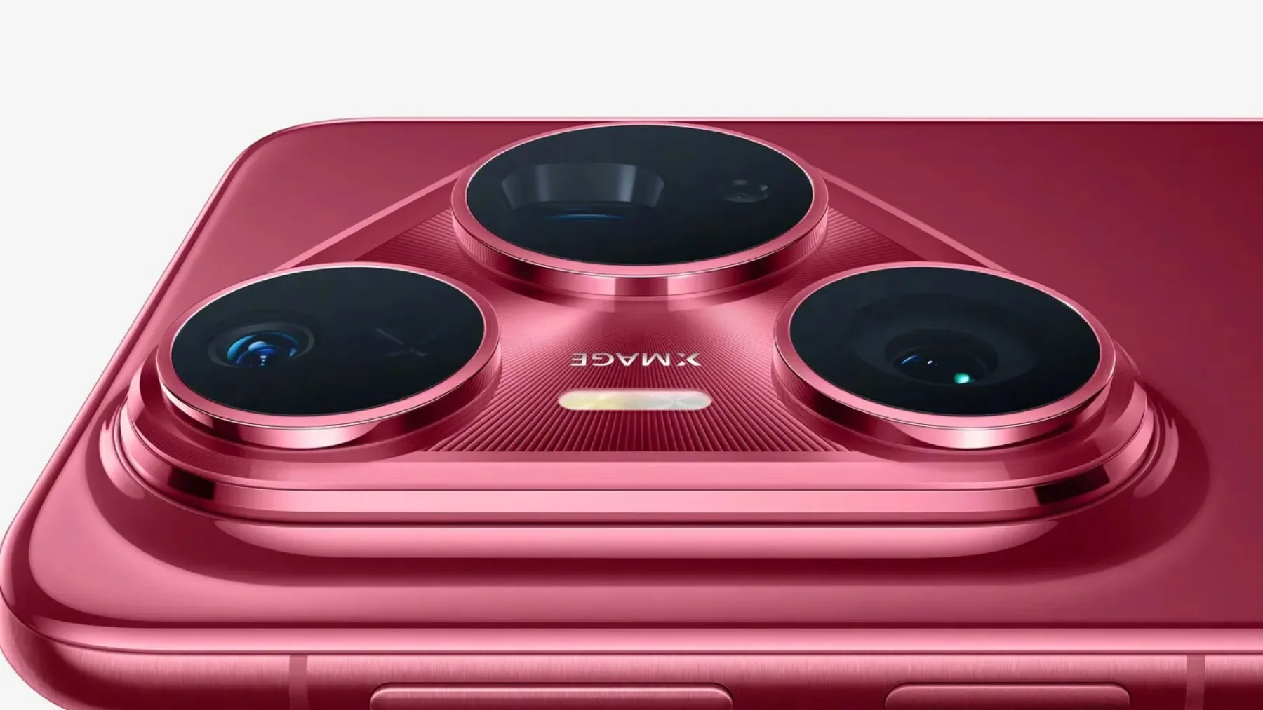 Novi Huawei Pura 80 Pro+: kamera velikanka, satelitski SMS-i in kitajski comeback, ki skrbi Apple in Samsung