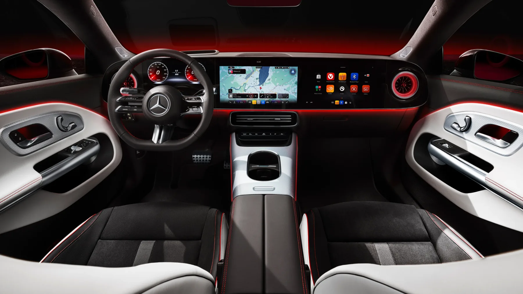 Novi Mercedes-Benz CLA 2025: vse v enem – genijalno ali tvegano?