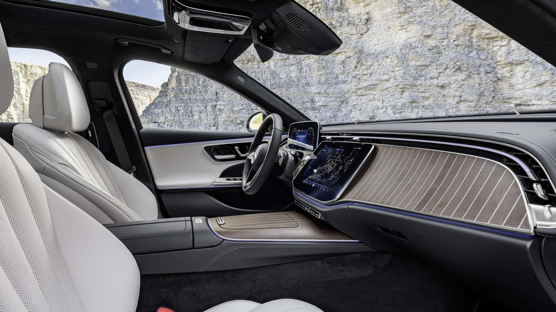 Novi Mercedes-Benz E-Class All-Terrain 2024: vozilo za vse terene, po meri arhitektov in inženirjev