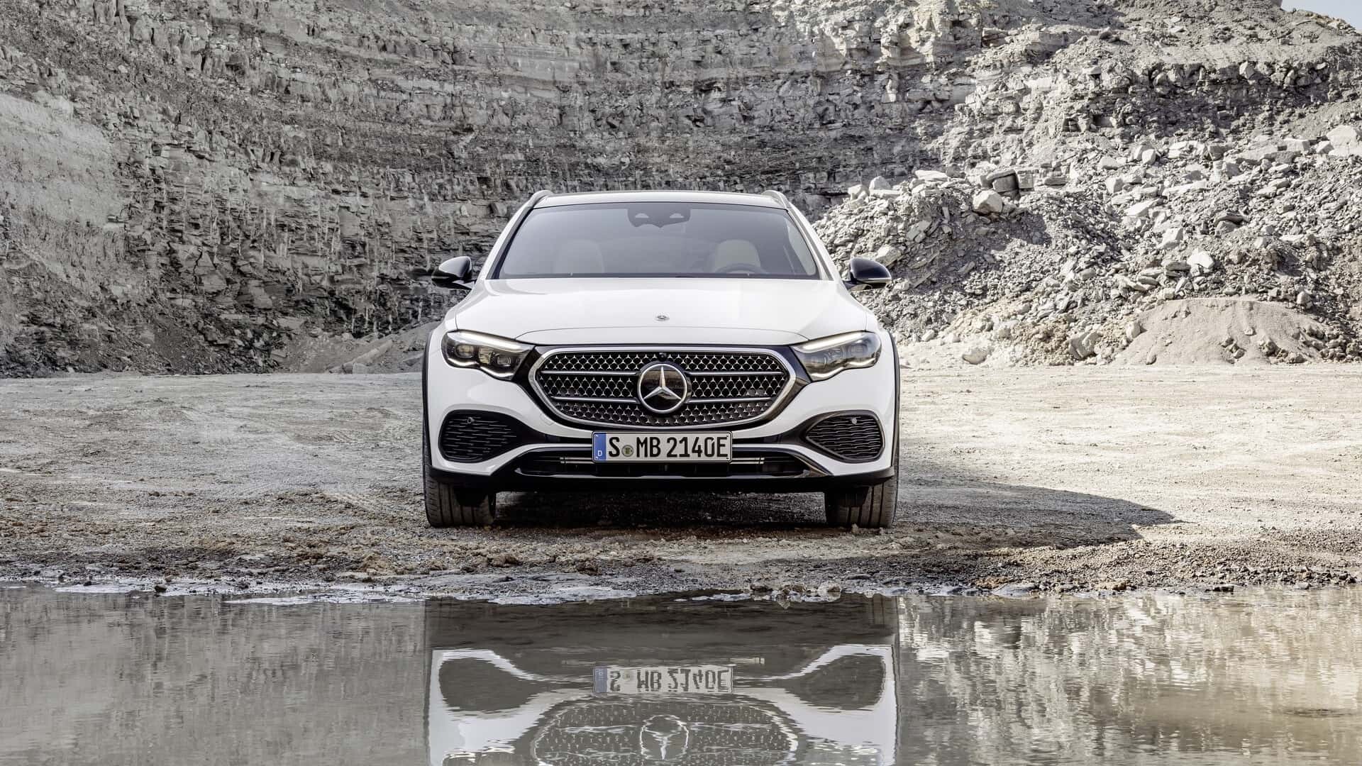 Novi Mercedes-Benz E-Class All-Terrain 2024: vozilo za vse terene, po meri arhitektov in inženirjev