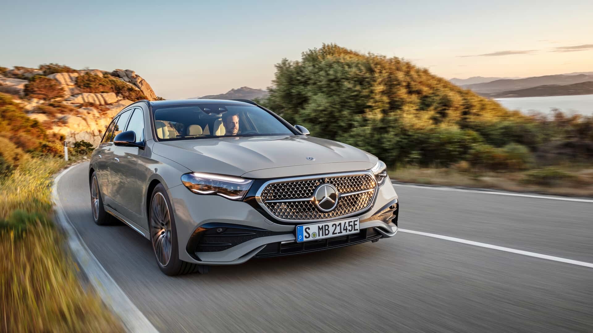 Novi Mercedes-Benz E-razred karavan 2024: sofisticirana alternativa SUV-om za 2024