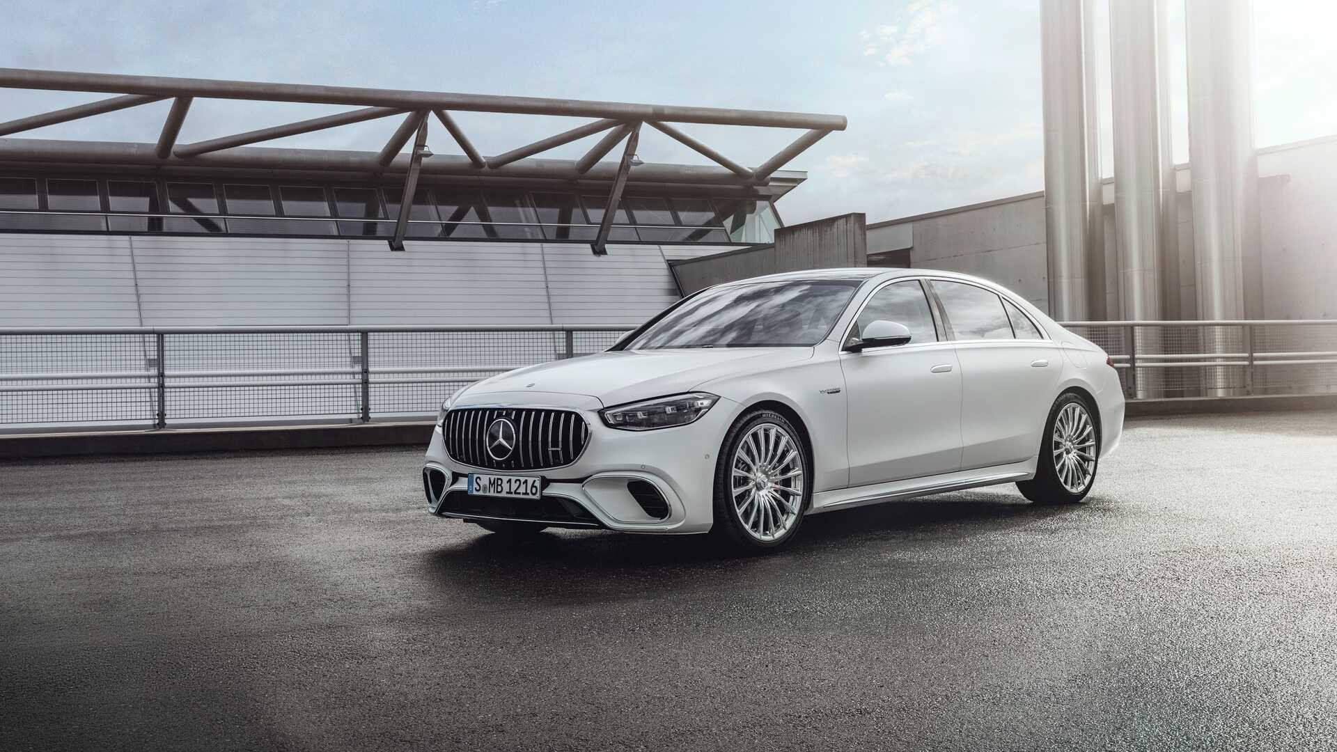 Novi Mercedes-Benz S63 e AMG – Performance Edition 1: popolnoma podivjani hibridni luksuz