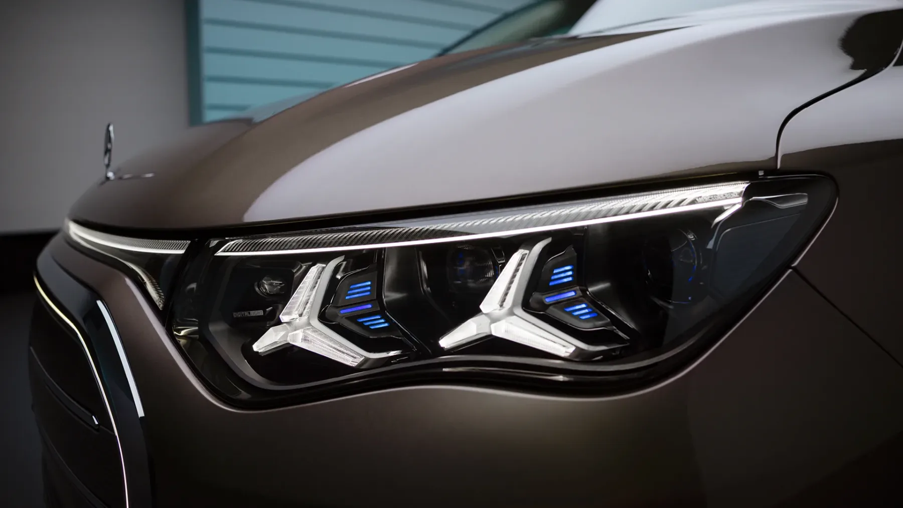 Novi Mercedes-Benz VLE: Je to sploh še kombi ali privatno letalo na kolesih?