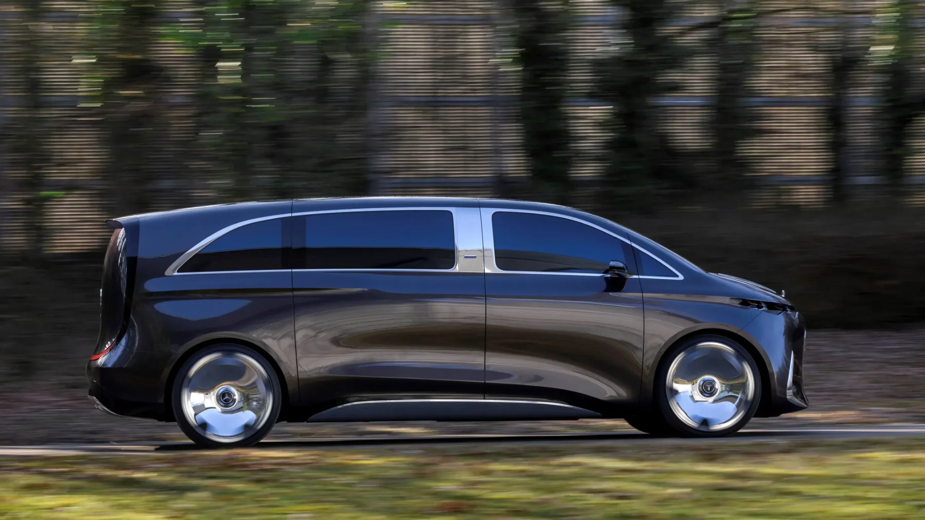 Novi Mercedes-Benz VLS 2026 (The Vision V): električna super limuzina, ki je pravzaprav superkombi