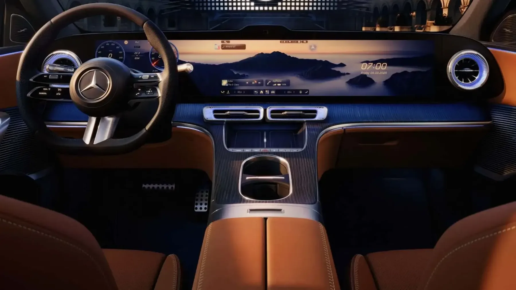 Novi Mercedes GLC EQ Hyperscreen: Ko armaturna plošča postane iPad na steroidih
