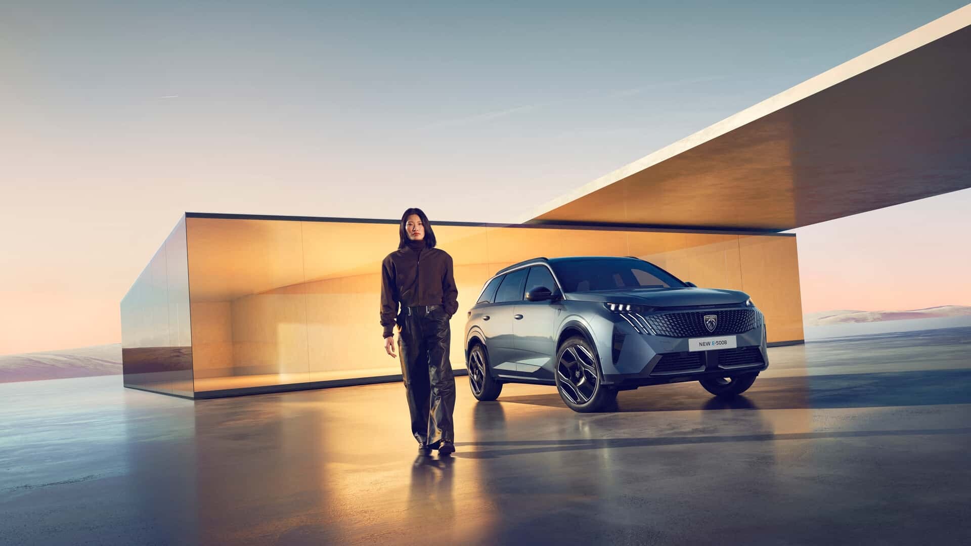 Novi Peugeot 5008: prostranost in moč elektrike