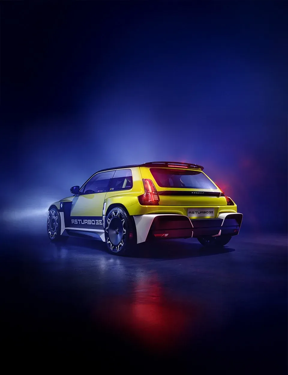 Novi Renault 5 Turbo 3E: Francoska električna pošast za 160.000 evrov, ki razprodaja sanje – slika 2