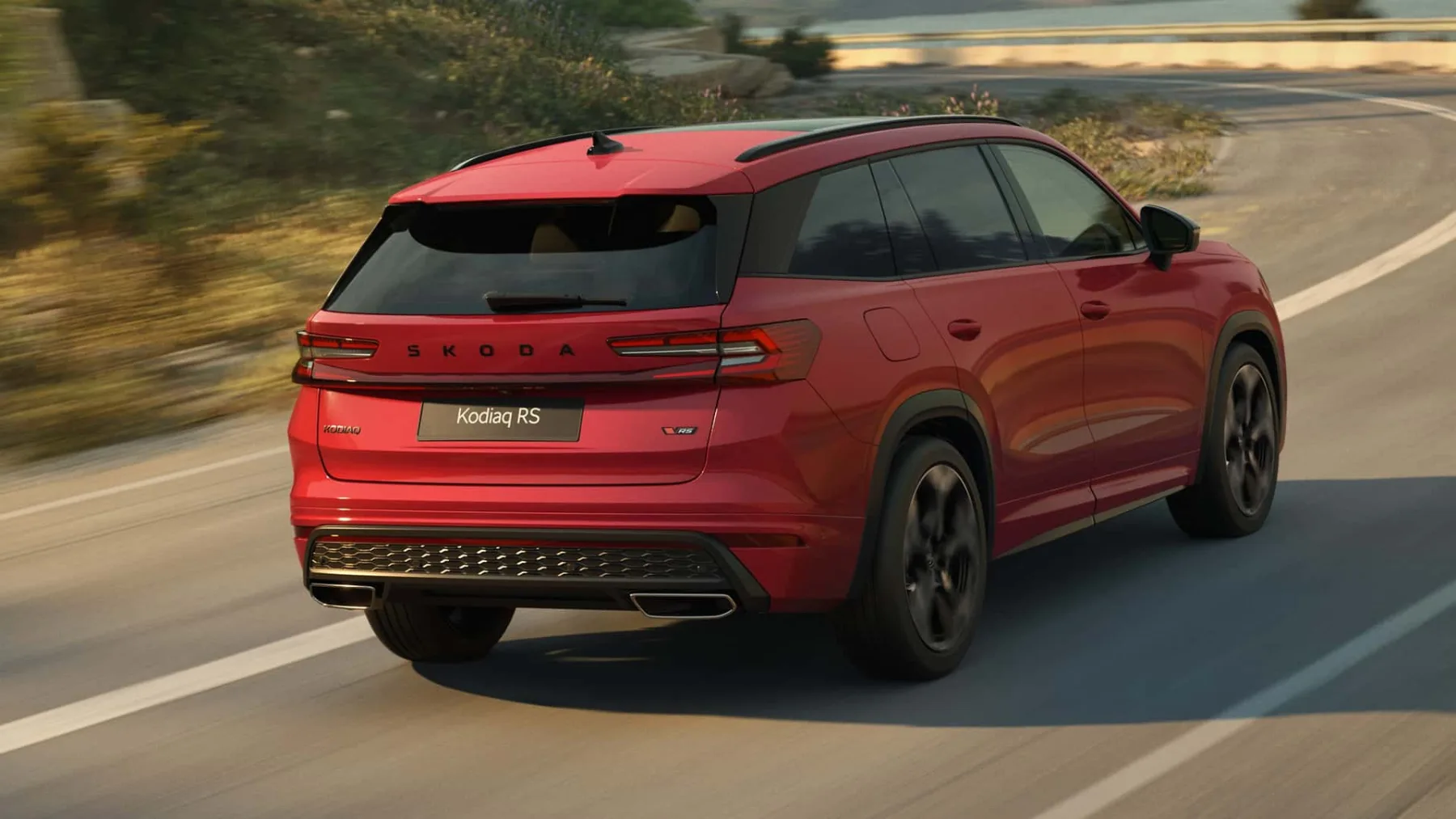Novi Škoda Kodiaq RS: Končno športni SUV z Golfo-GTI-jevimi mišicami