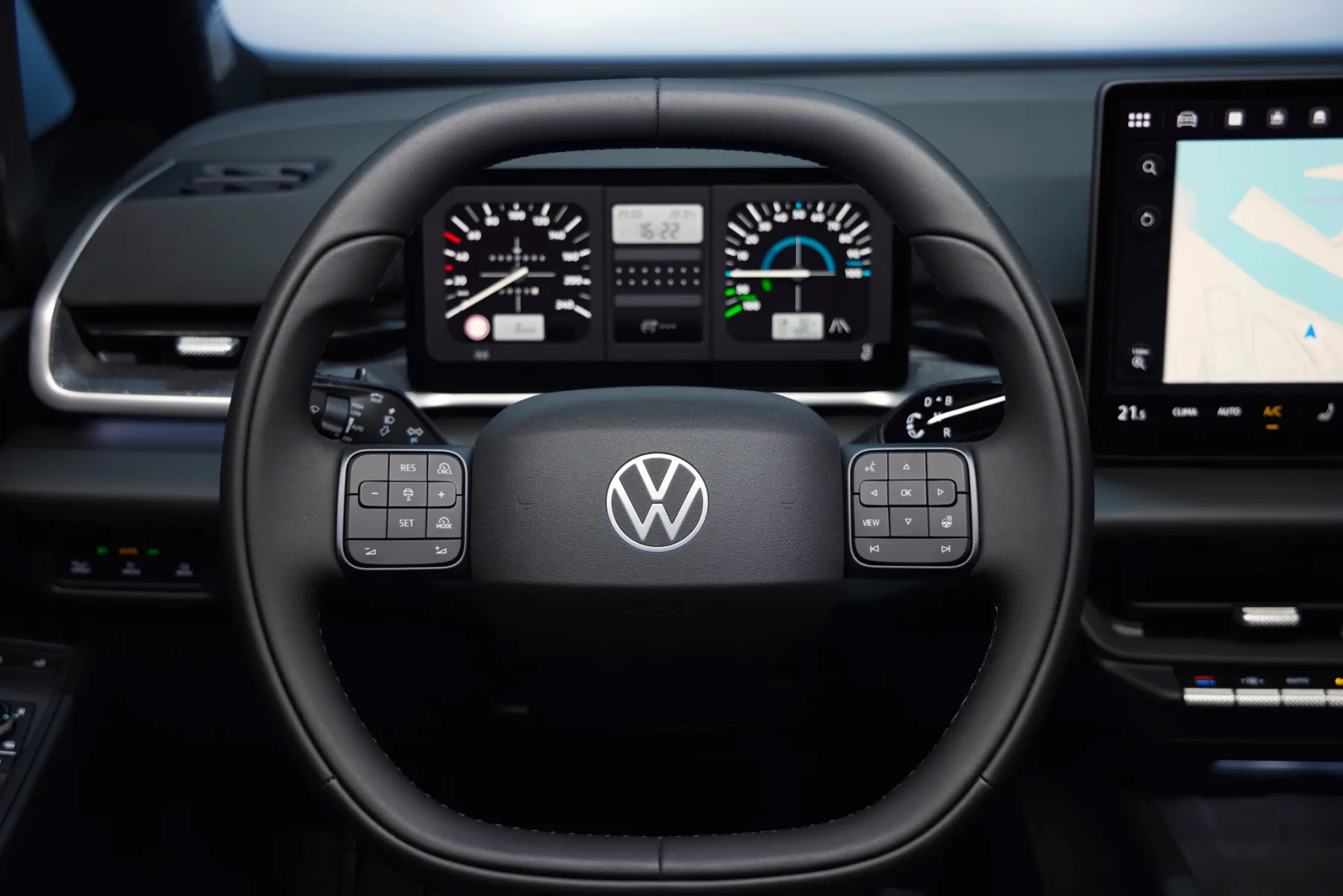 Novi Volkswagen Golf ima novo ime – Volkswagen ID.3 Neo: Električni Golf, ki je končno dobil dušo in smisel