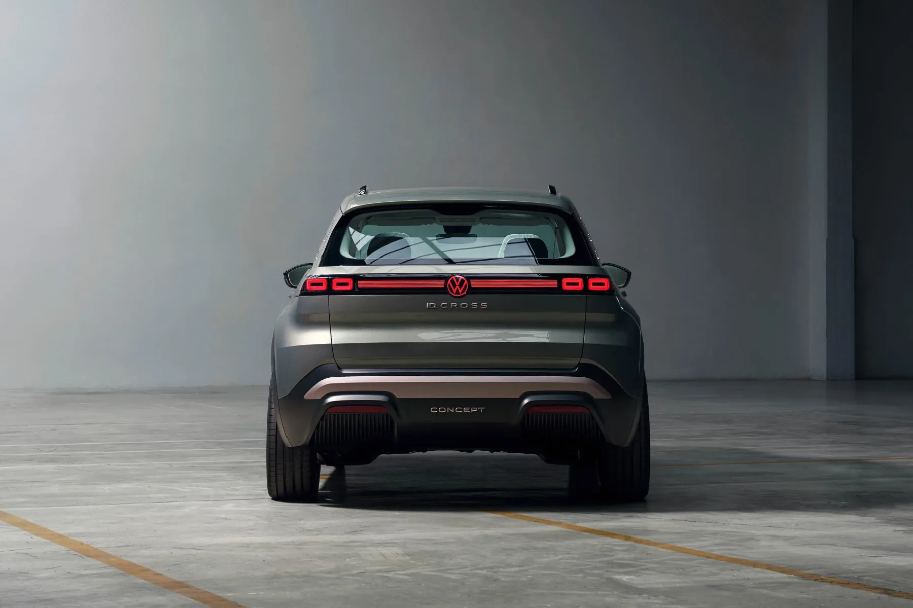 Novi Volkswagen ID. Cross – električni T‑Cross, ki vrača prave gumbe