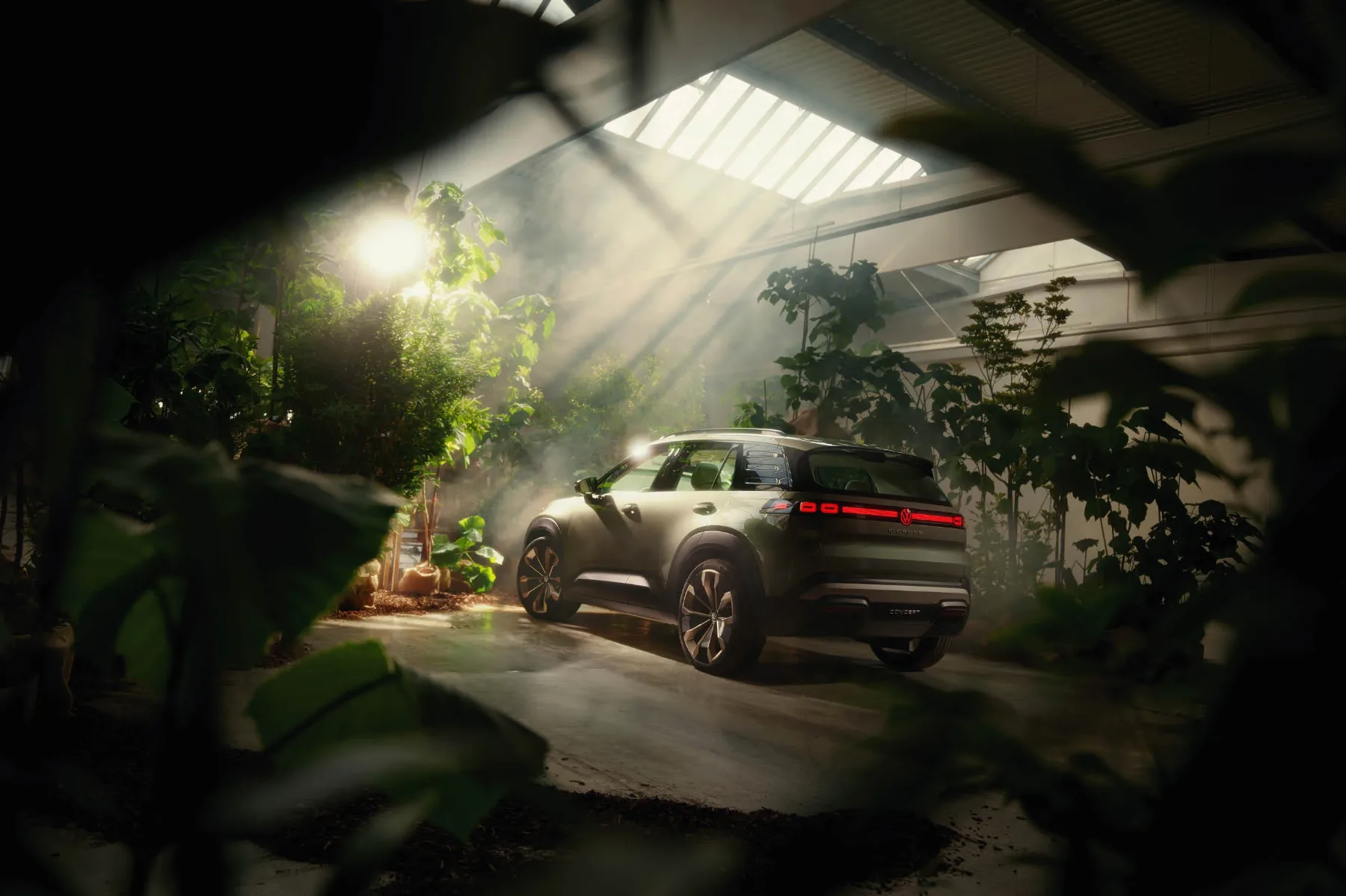 Novi Volkswagen ID. Cross – električni T‑Cross, ki vrača prave gumbe