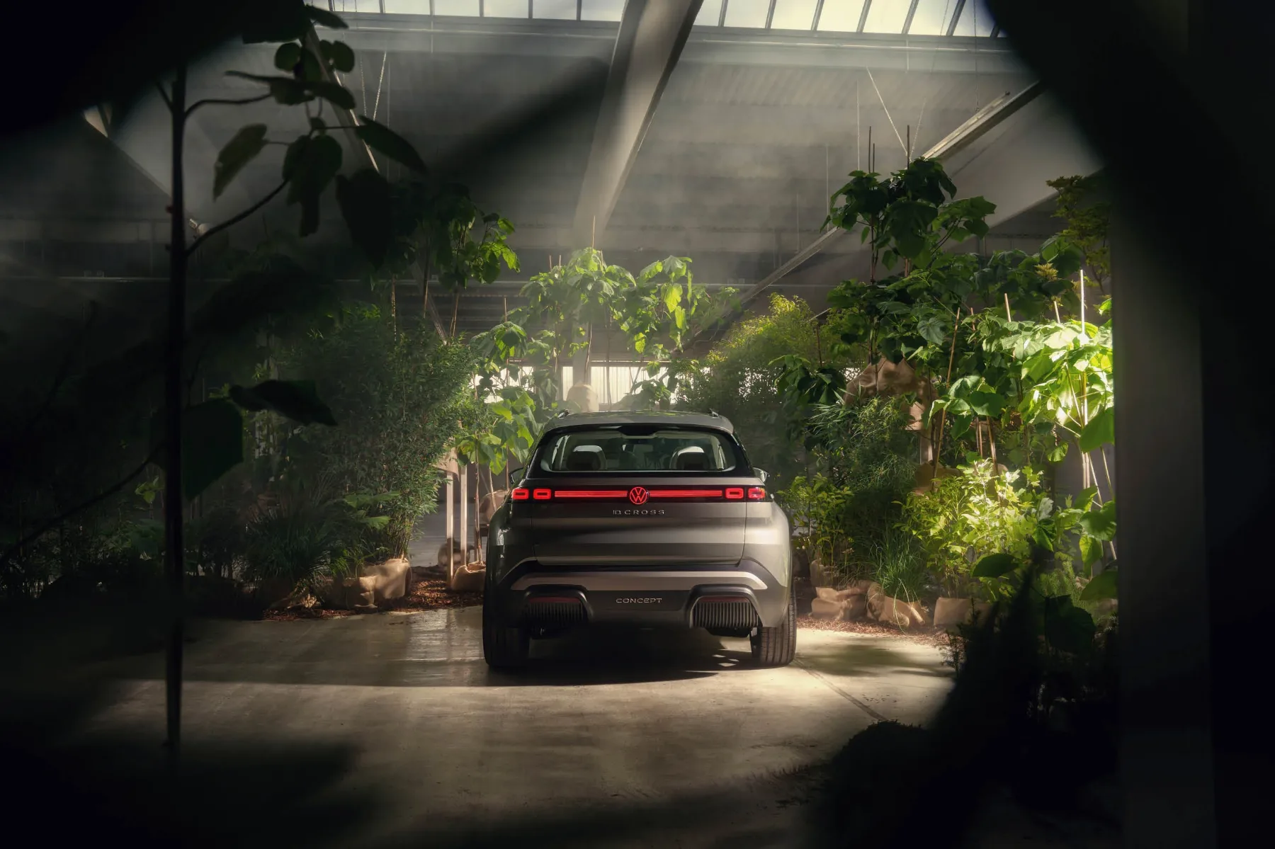 Novi Volkswagen ID. Cross – električni T‑Cross, ki vrača prave gumbe