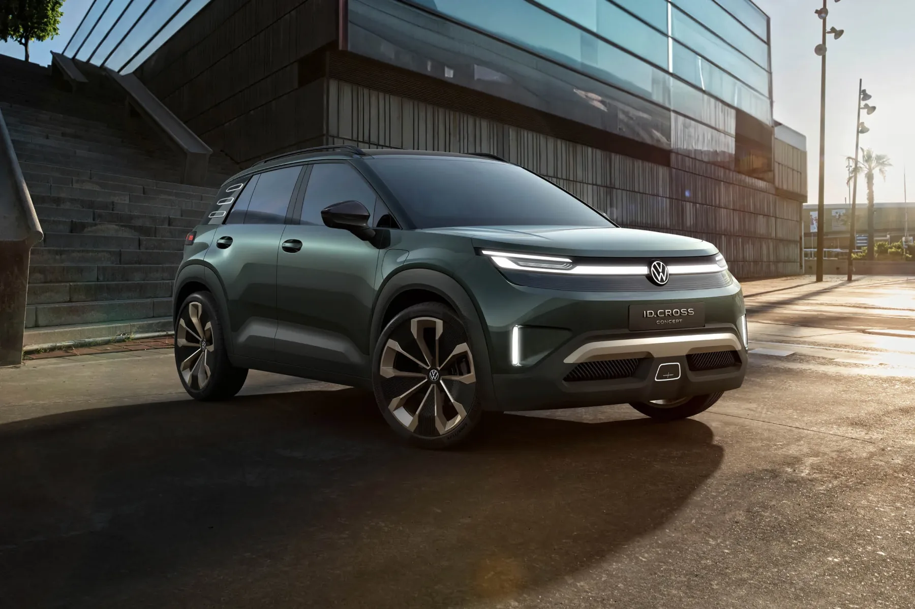 Novi Volkswagen ID. Cross – električni T‑Cross, ki vrača prave gumbe