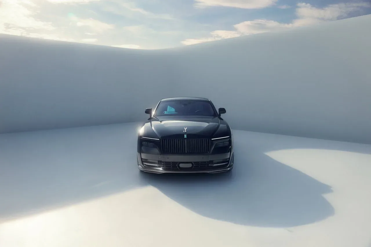 NOVITEC razkriva skskluzivne prilagoditve za Rolls-Royce Spectre – najbolj luksuzni električni kupe ta teden