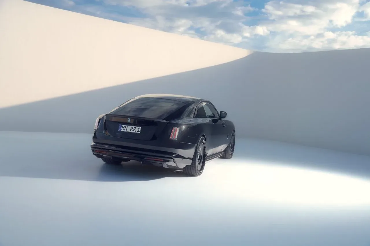 NOVITEC razkriva skskluzivne prilagoditve za Rolls-Royce Spectre – najbolj luksuzni električni kupe ta teden