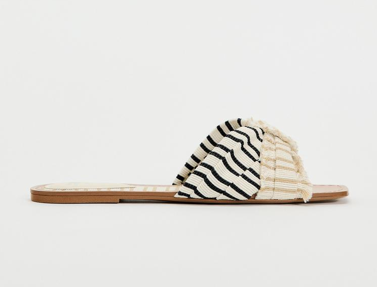 Od sandal do espadril: najboljši ženski poletni čevlji za vsako priložnost!