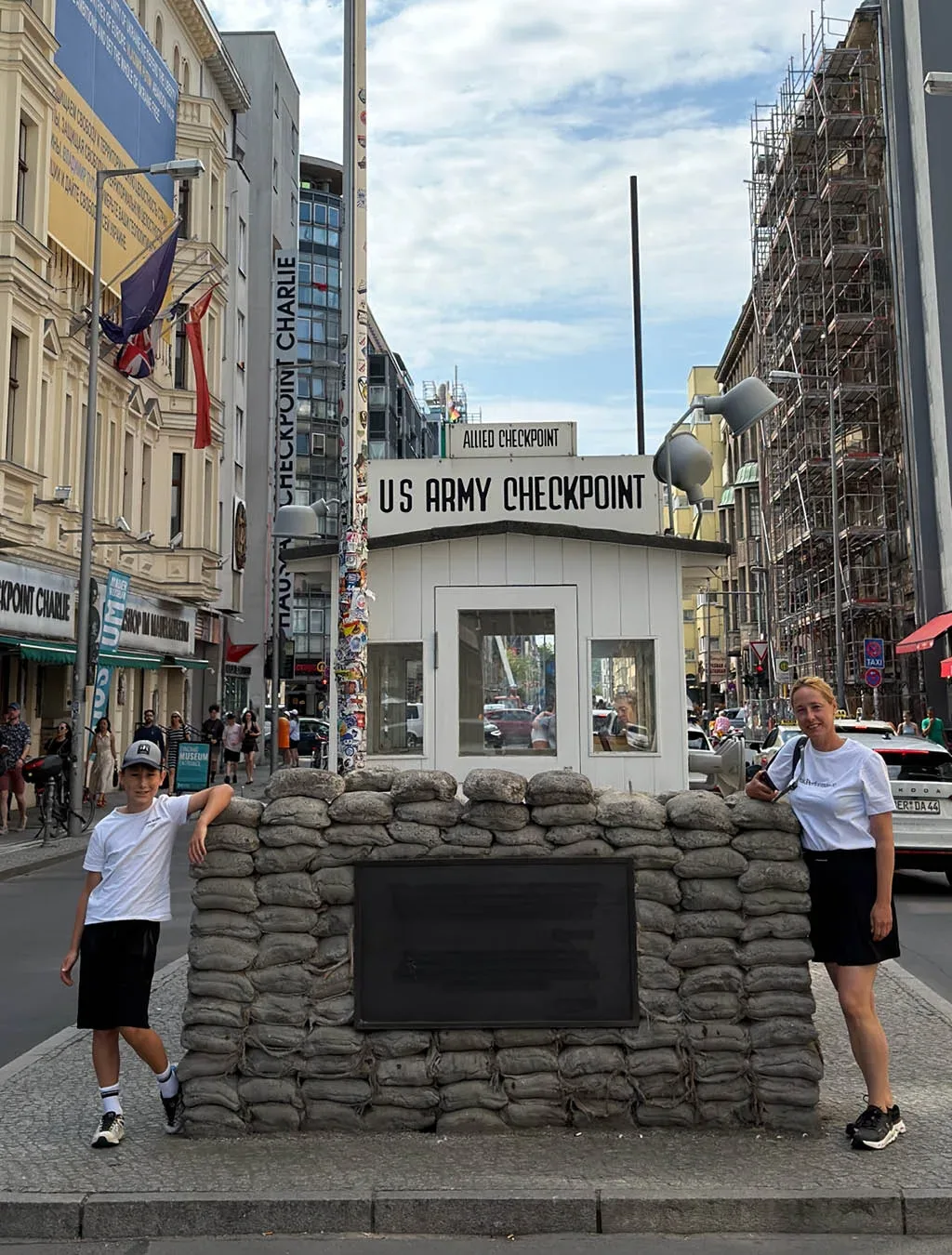 Od Slovenije do arktičnega raja: 22-dnevni družinski road trip do Lofotov z overland vozilom