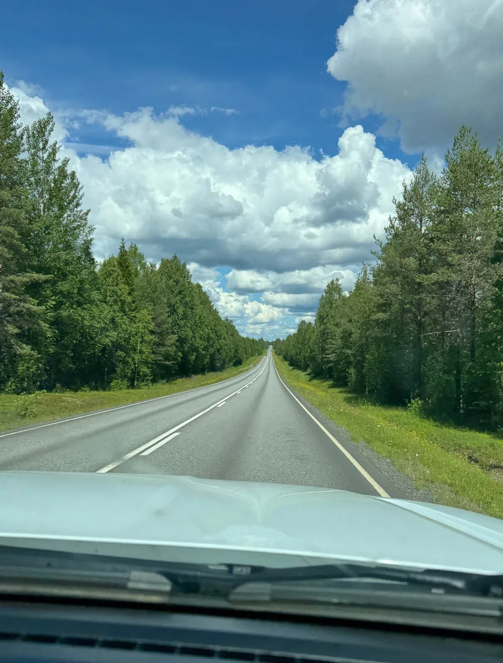 Od Slovenije do arktičnega raja: 22-dnevni družinski road trip do Lofotov z overland vozilom