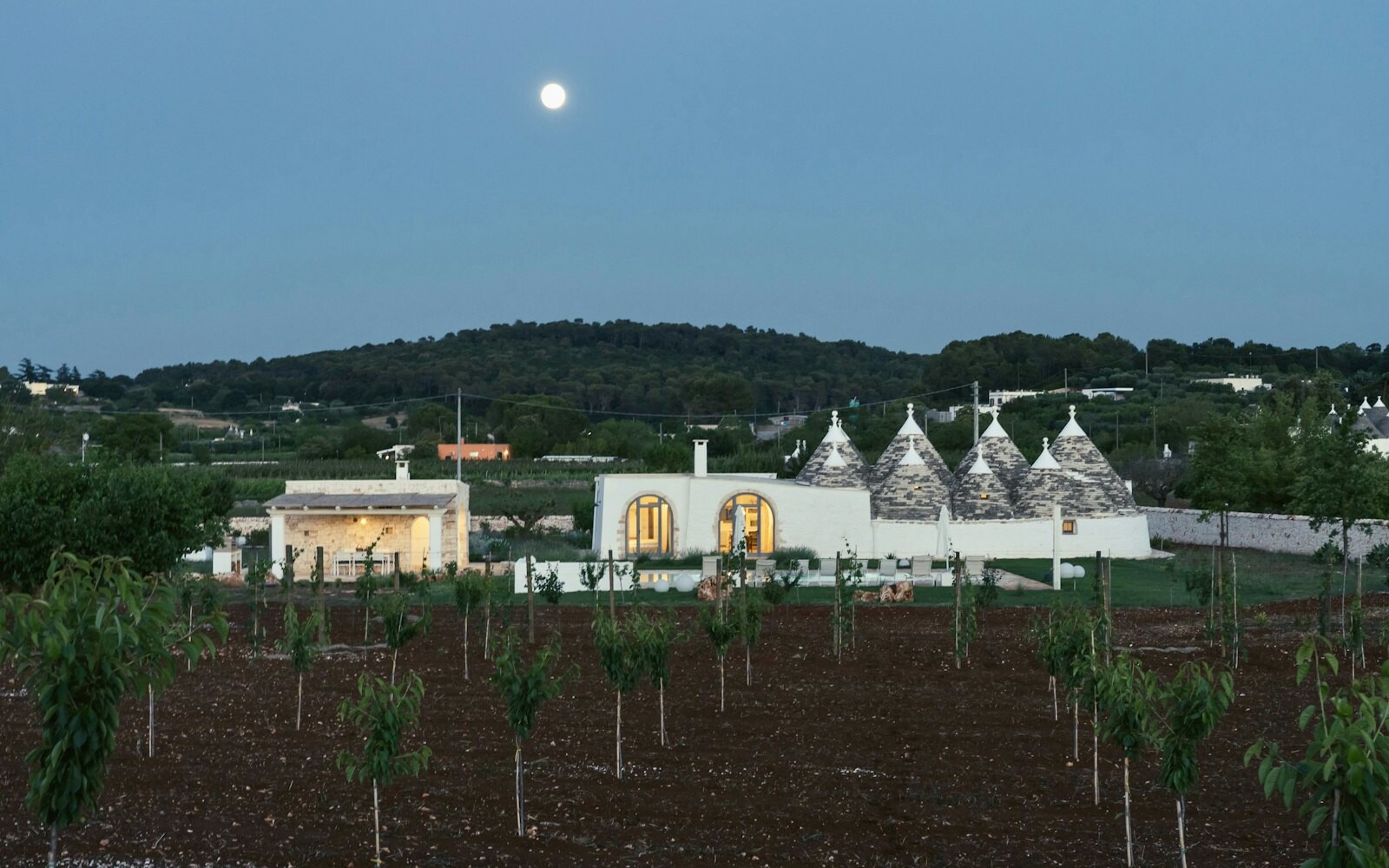 Odkrijte čarobno razkošje v srcu Apulije: Trullo Ciliegio – edinstveno zatočišče