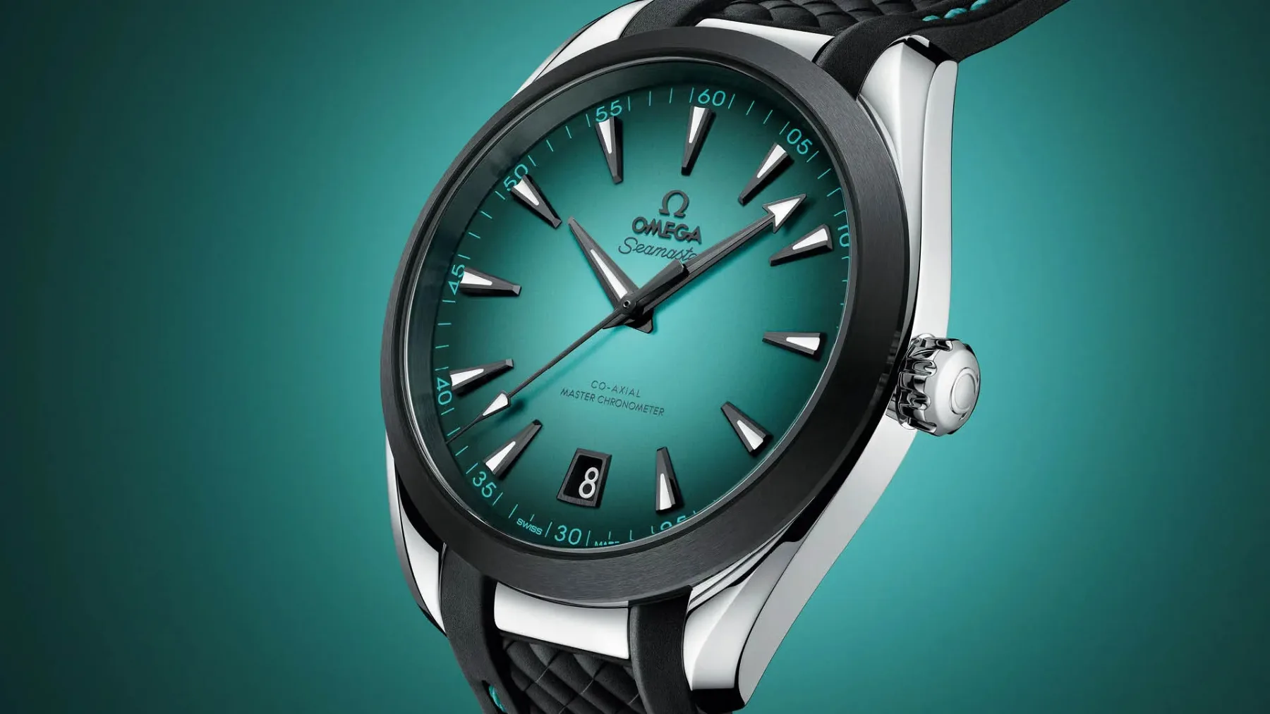 Omega Aqua Terra Turquoise: gradientna laguna, zdaj bolj športna z mat črnim keramičnim okvirjem
